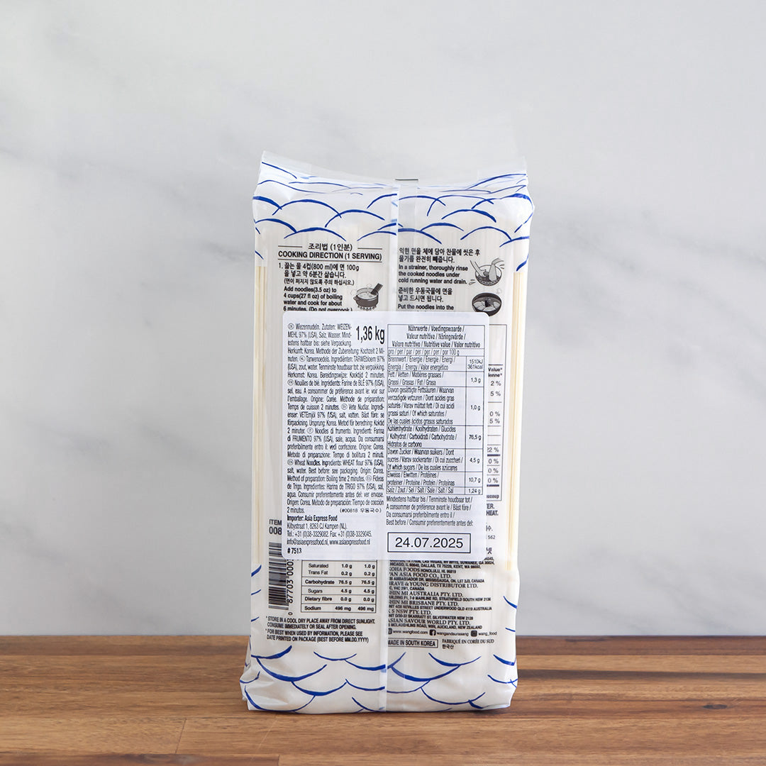 dos du paquet de nouilles udon (grand format)