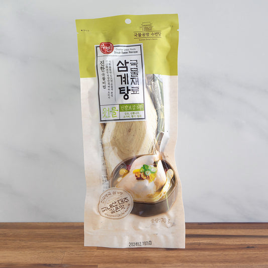 Sachet de préparation pour soupe Samgyetang 70g avec illustration de la soupe au poulet