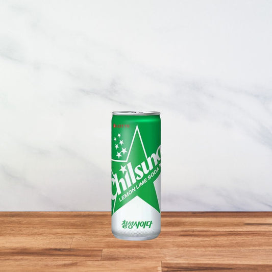 Chilsung Lemon Lime Soda Lotte 250ml — soda coréen citron citron vert en canette, design vert et blanc avec logo étoilé, 칠성사이다