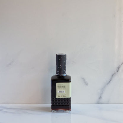 Bouteille de vinaigre balsamique blanc coréen Chosanjung 270 ml, à base de raisin blanc fermenté, et liste des ingrédients

