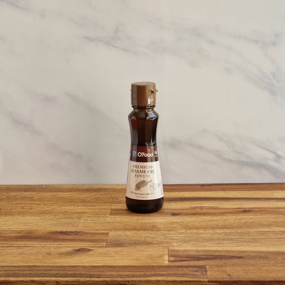 Bouteille d'huile de sésame grillé Ofood, petit format de 160ml