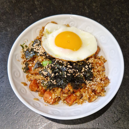 Koreanisches Kimchi-gebratenes Reis-Set (Kimchi Bokkeumbap)